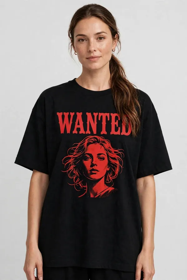 Pineberry_Wanted_Oversized_Tee