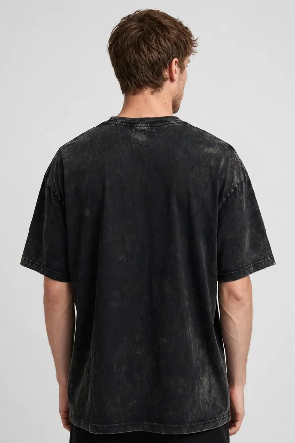 Pineberry_Vengeance_Oversized_Tee