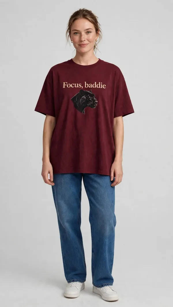 Pineberry_Focus_baddie_Oversized_Tee
