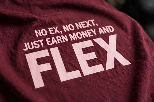Pineberry_No_Ex_No_Next_Oversized_Tee