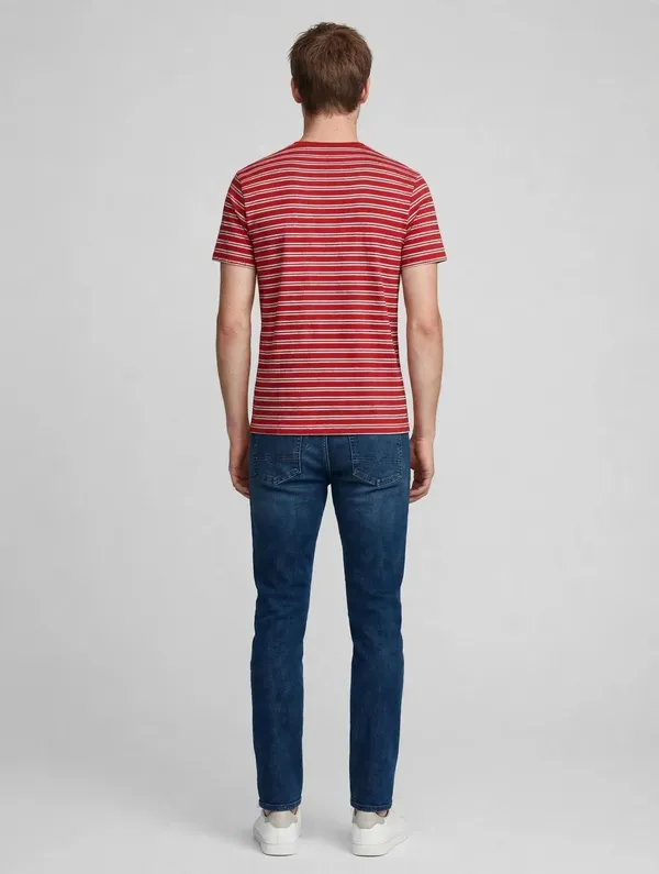 Men_Red_Striped_T-Shirt