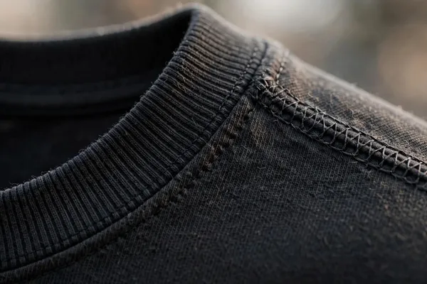 Women_Black_Solid_T-Shirt