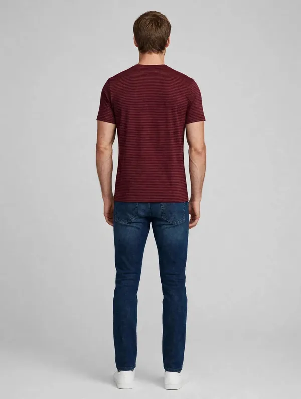 Men_Maroon_Striped_T-Shirt