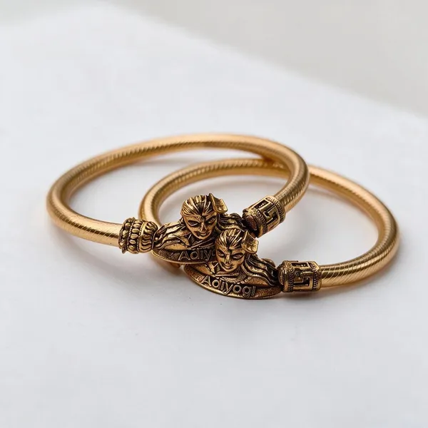 Gold_Tone_Kada