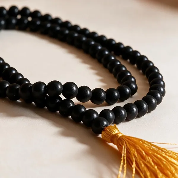 Karungali_Mala