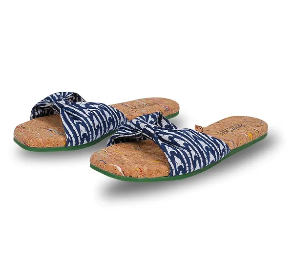 Blue_White_Mesh_Flip_Flop_For_Women