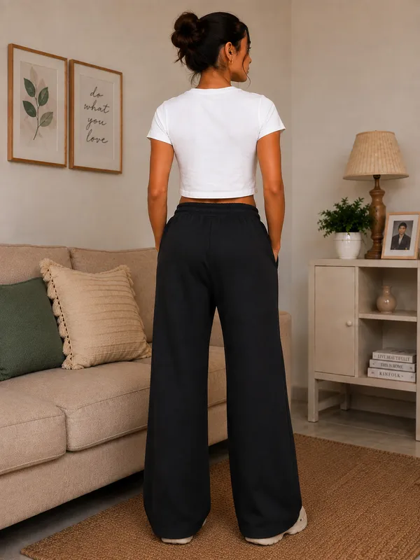 Black_Wide_Leg_Printed_Sweatpants_For_Women