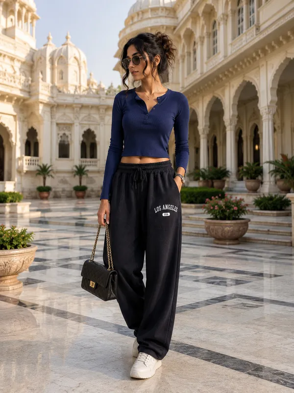 Black_Relaxed_Fit_Jogger_Pants_for_Women
