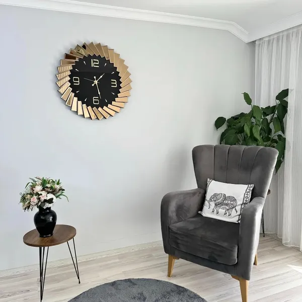 Up_tringle_Design_Mirror_Wall_Clock
