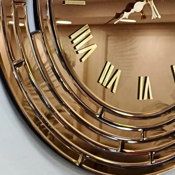 Half_Moon_Mirror_Wall_Clock_Eclipse_Style