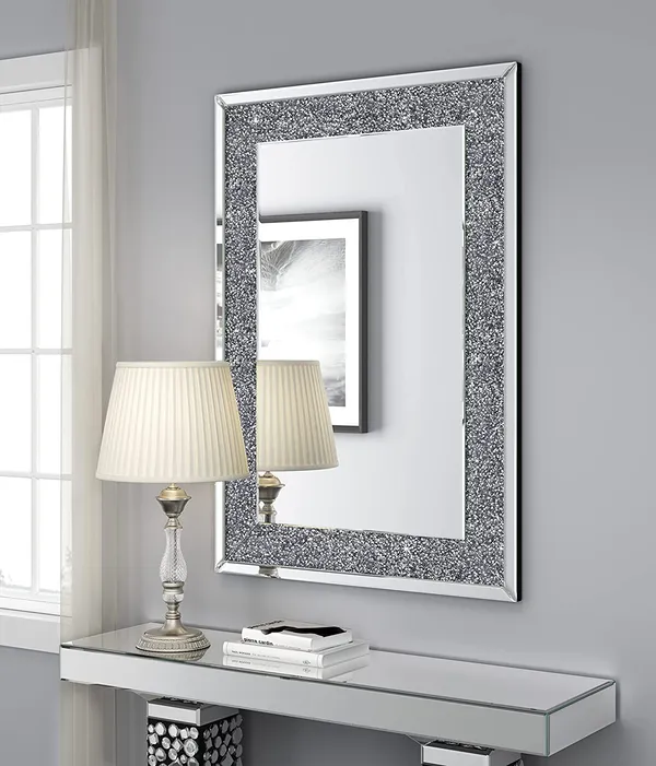 Diamond_Inspired_Crystal_Wall_Mirror_With_Rectangular_Shape