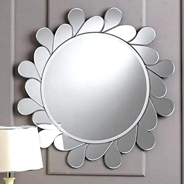 Petal_Edge_Elegance_Mirror