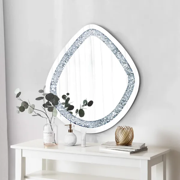 Diamond_Inspired_Crystal_Wall_Mirror_Glamorous_Home_Design