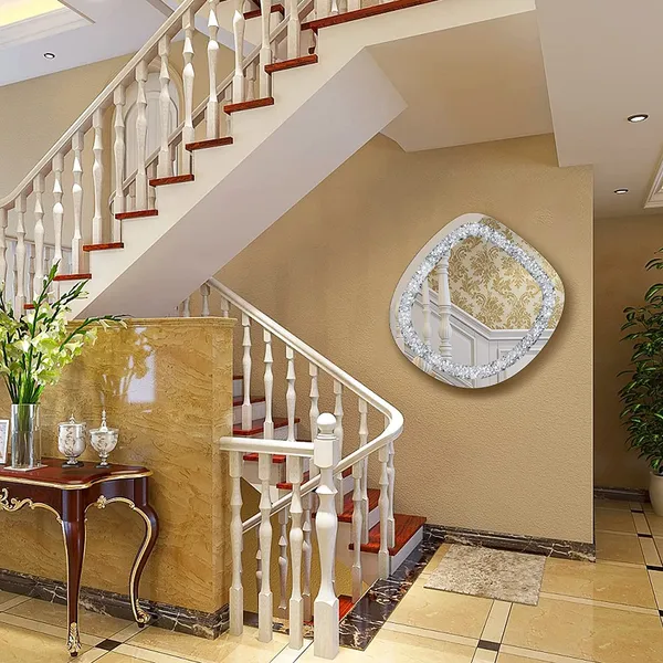 Diamond_Inspired_Crystal_Wall_Mirror_Glamorous_Home_Design