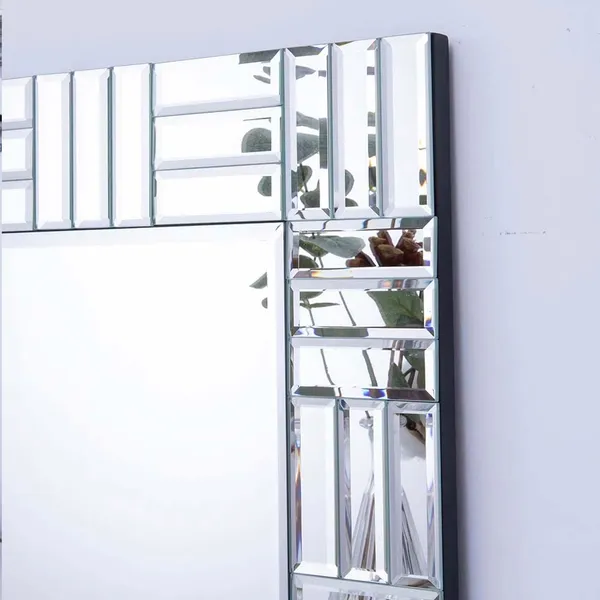 Elegant_Rectangular_Venetian_Wall_Mirror_36_X24_Inch