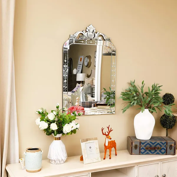 Wood_Frame_Wall_Mirror_Luxury_Statement_Piece