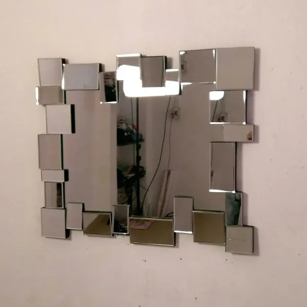 Crystal_Block_Reflection_Mirror