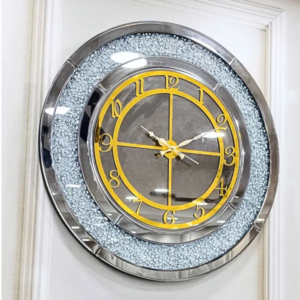 Silver_Gold_Wall_Clock_With_Roman_Numerical_Style