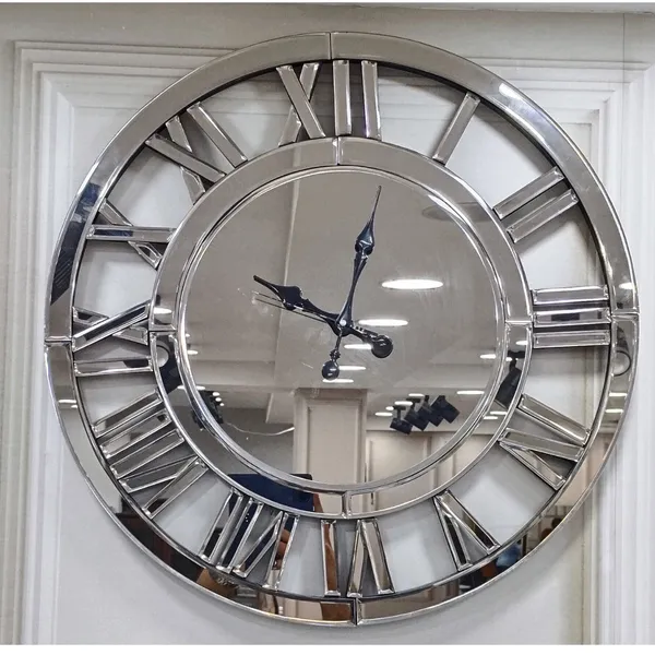 Decorative_Mirror_Wall_Clocks_To_Enrich_Your_Home