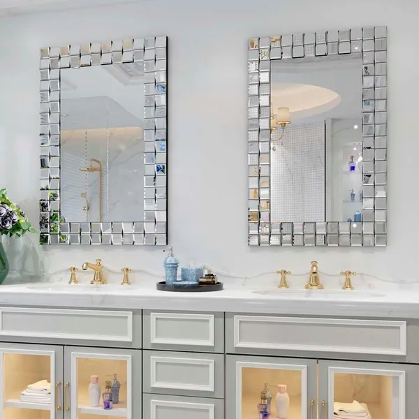 Sleek_Stylish_3d_Venetian_Mirror_A_Statement_Piece_36x24