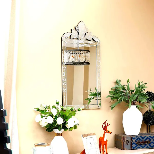 Leaf_Crest_Wall_Mirror