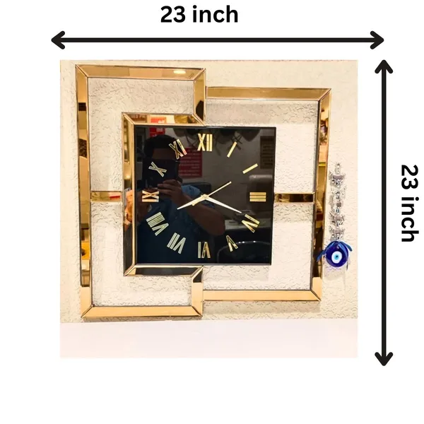 Square_Design_Mirror_Wall_Clock_Gold_Color