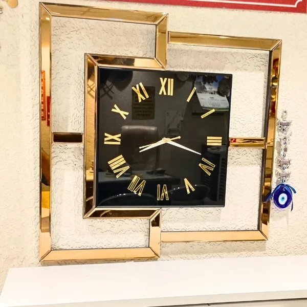 Square_Design_Mirror_Wall_Clock_Gold_Color