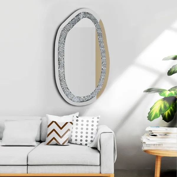 Handcrafted_Diamond_Crystal_Wall_Mirror_Oval_Shape