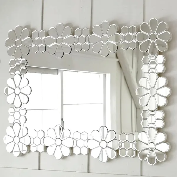 Floral_And_Hexagon_Frame_Mirror