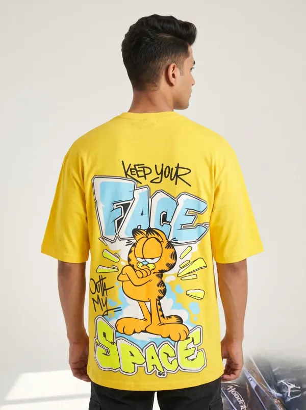 Yellow_Cotton_Graphic_Relaxed_Fit_T-Shirt_For_Men
