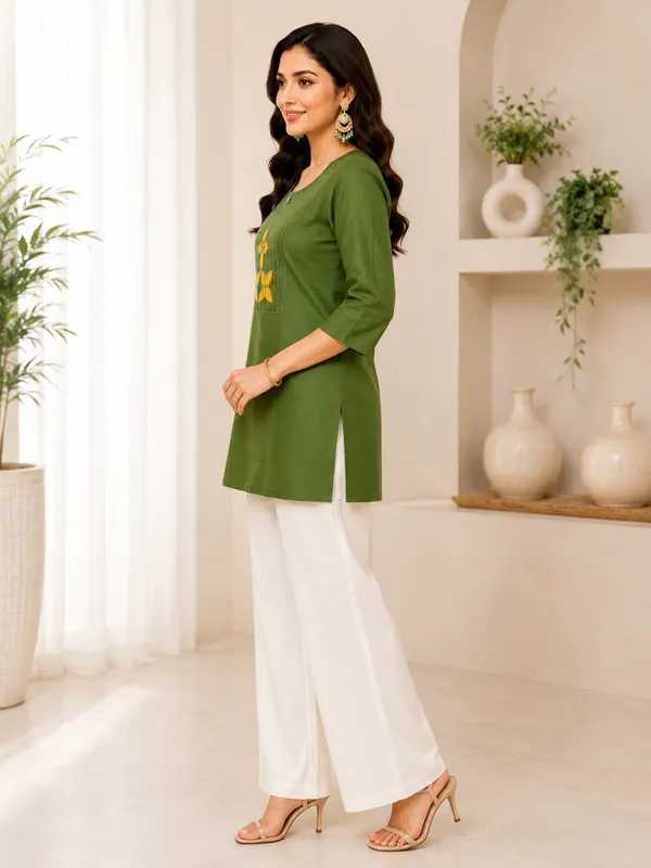 Olive_Green_Dabu_Cotton_Applique__Knee_length_Short_Kurti_For_Women