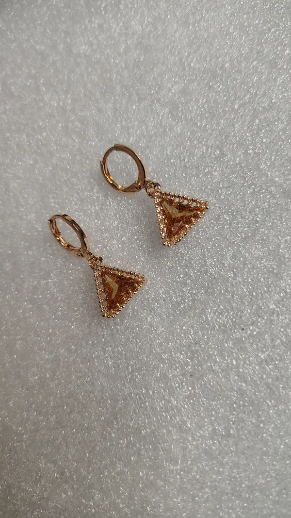 Rose_Gold_Champagne_Triangle_Crystal_Hoop_Drop_Earrings_For_Women