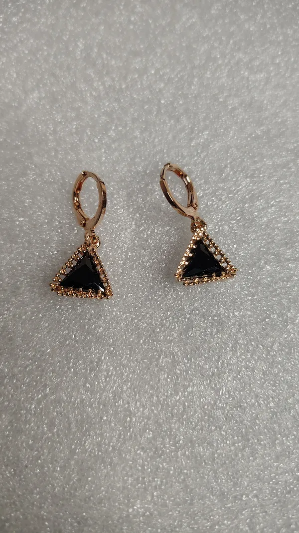 Black_Rose_Gold_Triangle_Crystal_Hoop_Drop_Earrings_For_Women
