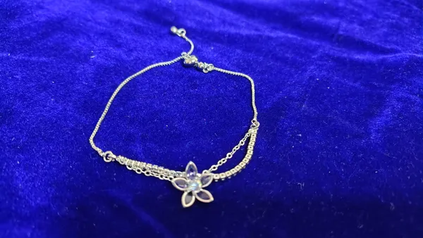 Oxidized_Crystal_Flower_Charm_Adjustable_Double_Chain_Bracelet_For_Women