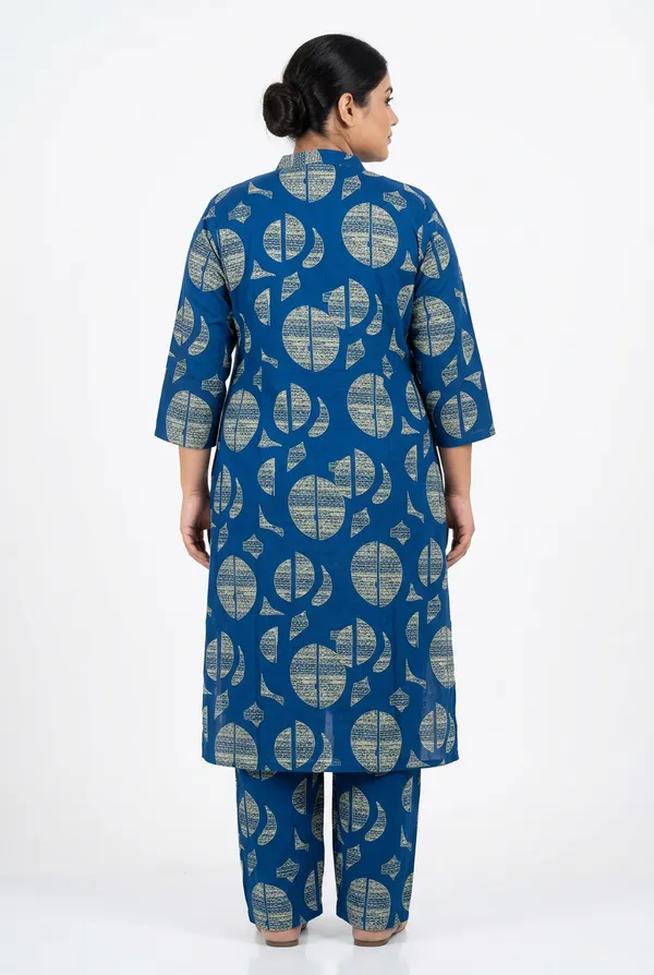 Royal_Blue_Rayon__Knee_length_Plus_Size_Co-Ord_Set_For_Women