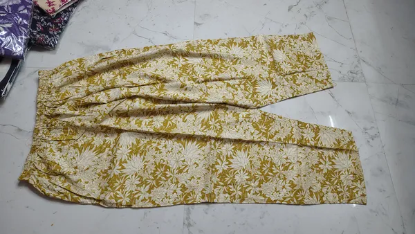 Lemon_Yellow_Rayon__Knee_length_Co-Ord_Set_For_Women