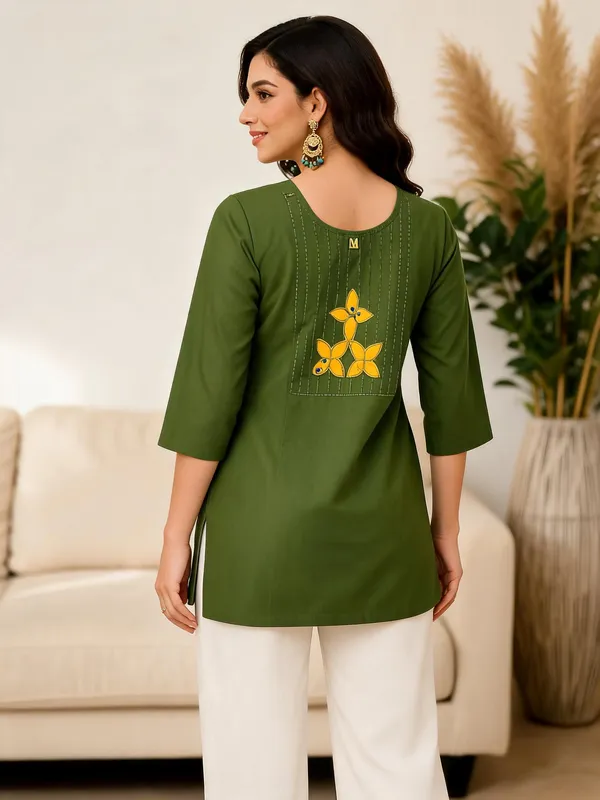 Olive_Green_Dabu_Cotton_Applique__Knee_length_Short_Kurti_For_Women