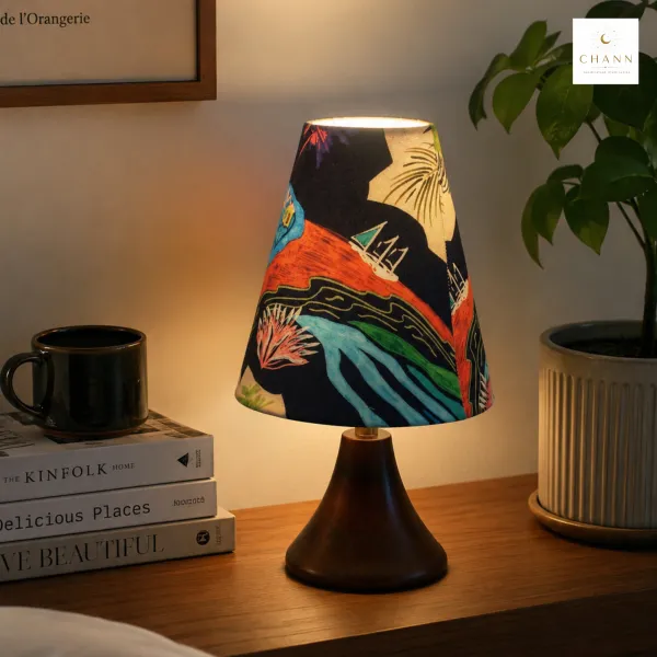 Cotton_&_Wood_Modern_Tropical_Print_Table_Lamp