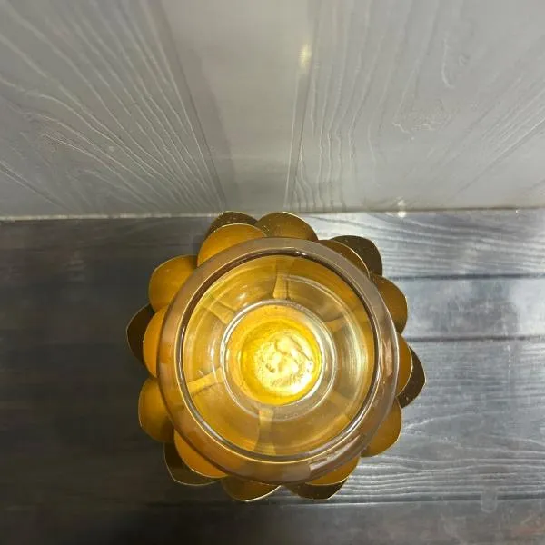 Metal_&_Glass_Lotus_Tea_Light_Holder_With_Detachable_Bowl