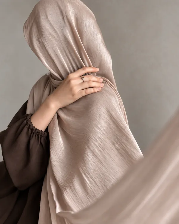 Golestan-Hijabs-nude_silver