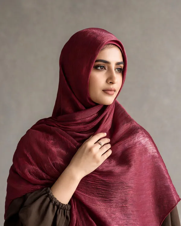 Maroon_Shimmer_Organza_Hijab_For_Women