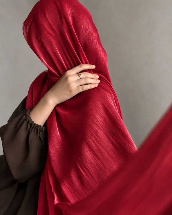 Golestan-Hijabs-cherry