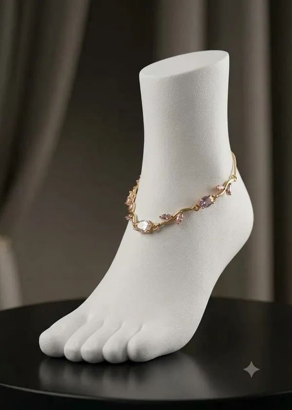Gold_Crystal_Charm_Anklet_For_Women