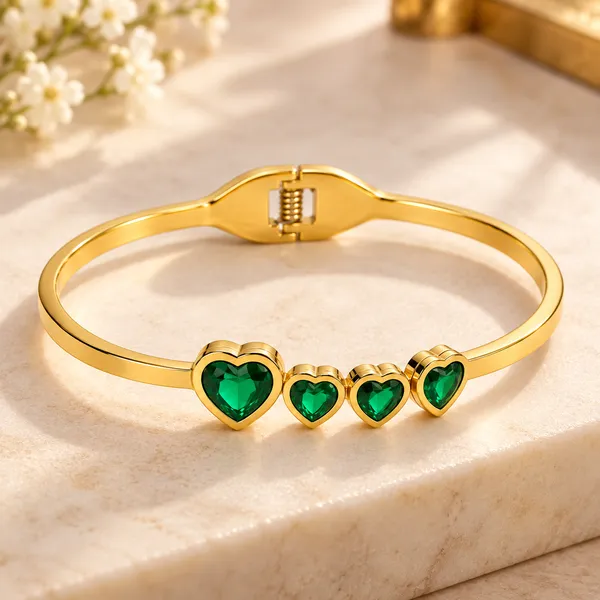 Emerald_Heart_Bangle_18k_Gold_Plated_Default_Title