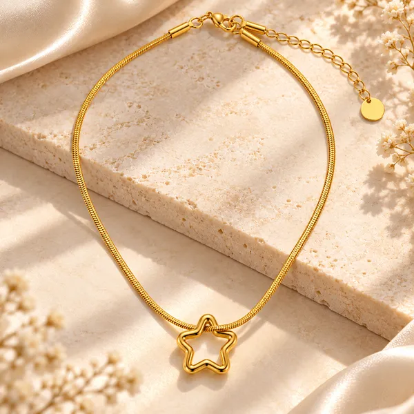 Minimal_Star_Pendant_Necklace_18k_Gold_Plated_Default_Title