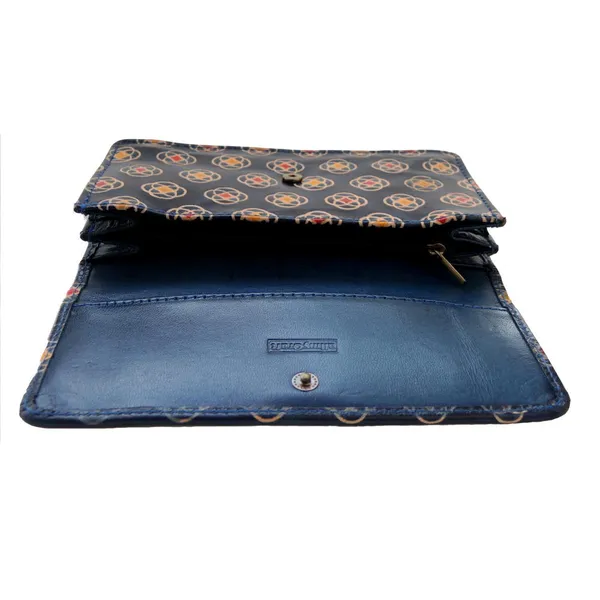 Women_Wallet_-_Diya