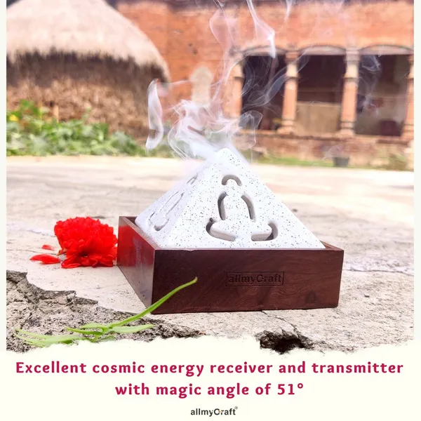 Vastu-Aroma_Pyramid_-_Pyramid-Sacred_Geometry