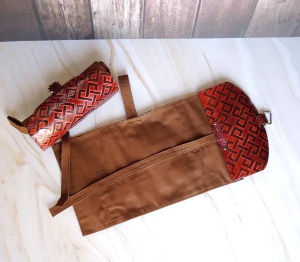 Roller_Organiser_-_Eternity_Knot
