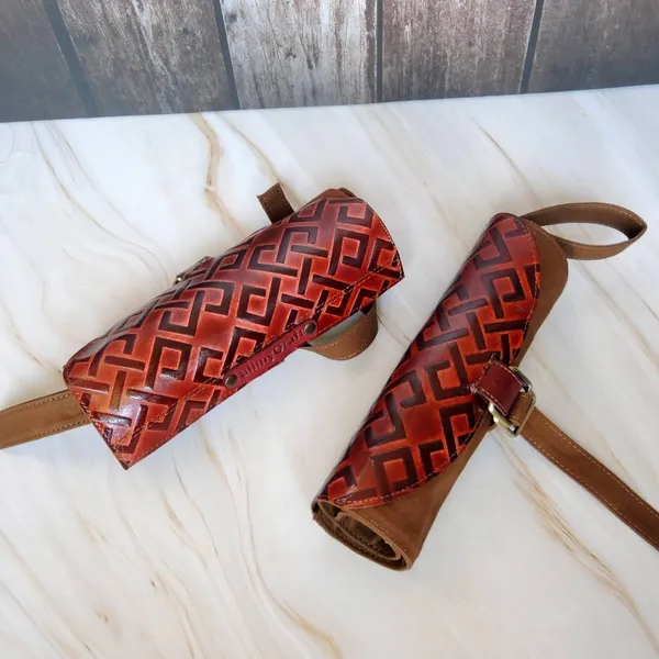 Roller_Organiser_-_Eternity_Knot