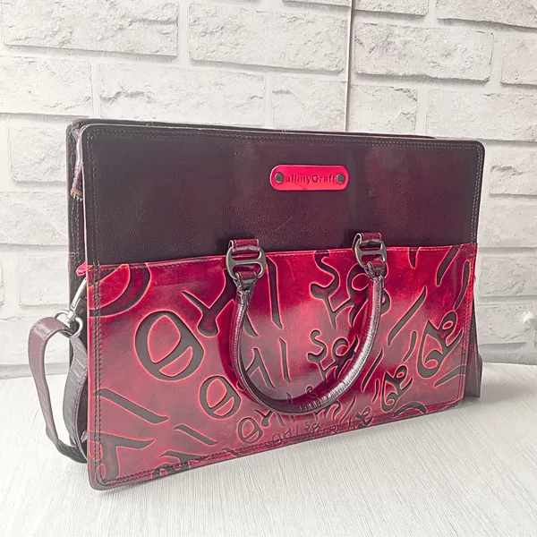 Men_Laptop_Bag_-_Lost_Indic_Script-_Kaithi